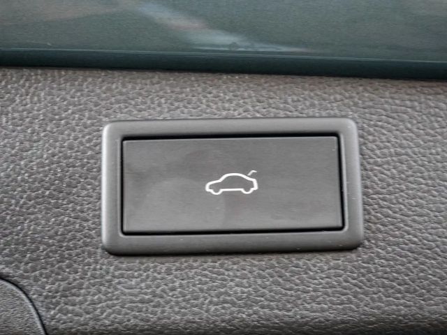 Volkswagen Passat 1.5 eTSI DSG Variant