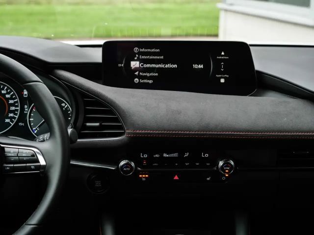 Mazda 3 2.5L SkyActiv e-Skyactiv