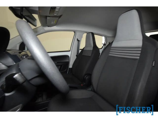 Volkswagen up! Move Move up!