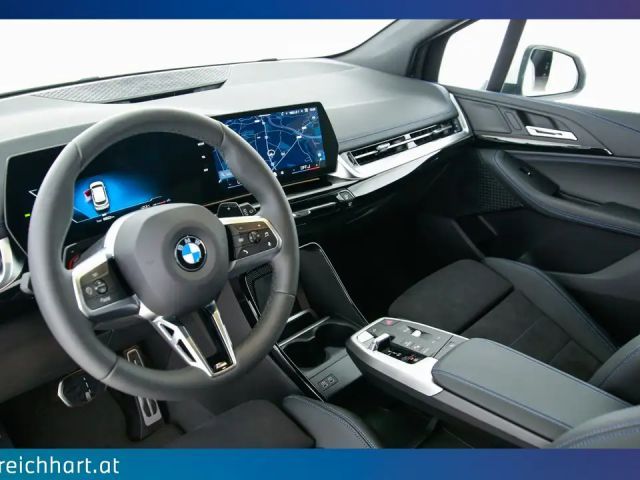 BMW 220 220i Active Tourer Sedan