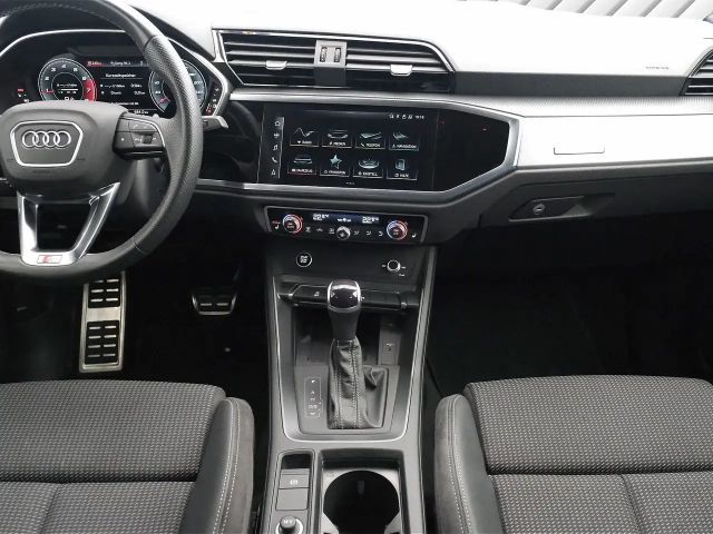 Audi Q3 40 TFSI Quattro S-Line
