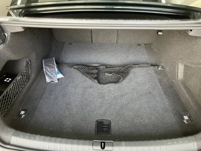 Audi A6 40 TDI S-Line Sedan