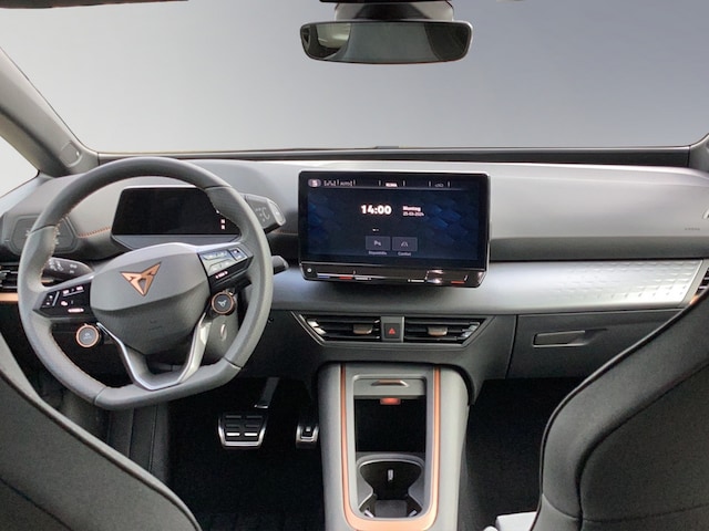 Cupra Born Born  KLIMA KEYLESS SHZ NAVI LED 360°