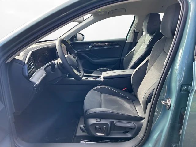 Volkswagen Passat Business IQ.Drive