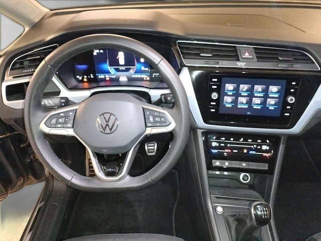 Volkswagen Touran 1.5 TSI