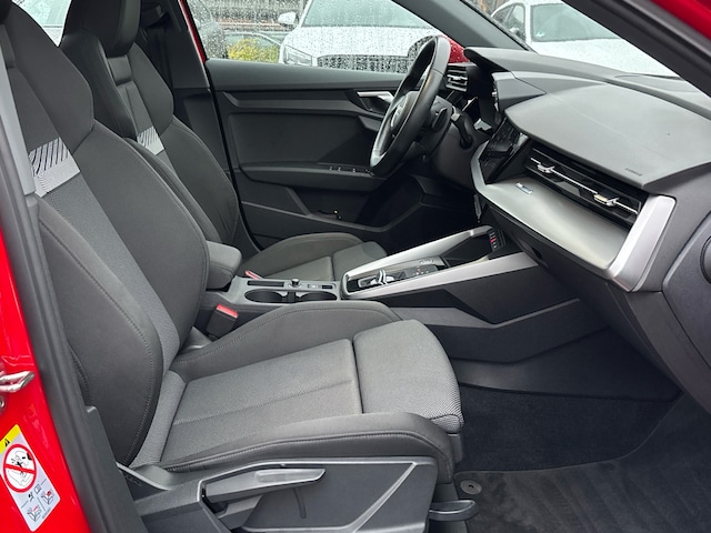 Audi A3 35 TFSI S-Line S-Tronic Sportback