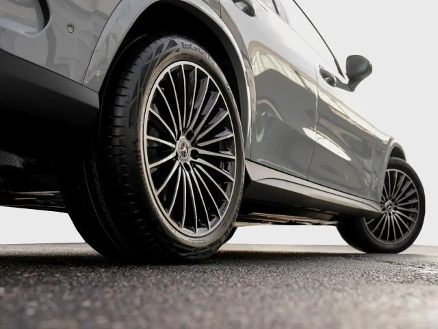 Mercedes-Benz GLC 300 4MATIC AMG Line Coupé