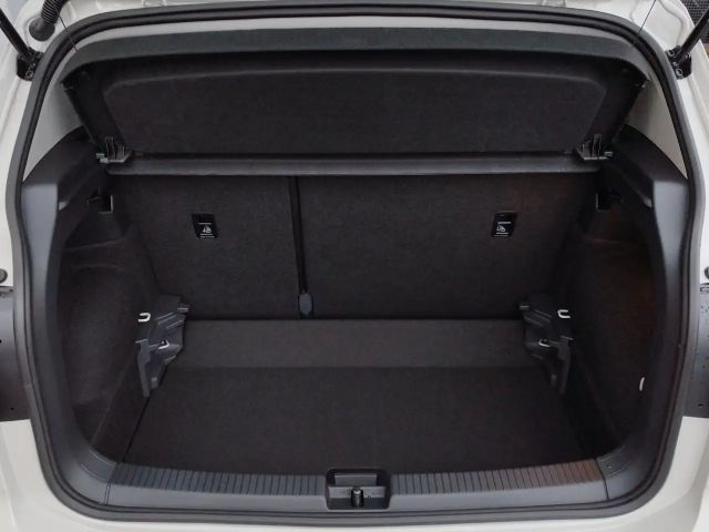 Volkswagen T-Cross 4Me TSI