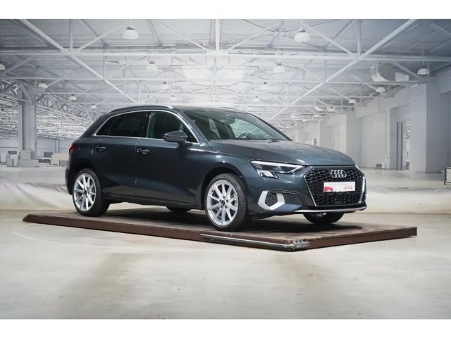 Audi A3 35 TFSI S-Line Sedan Sportback