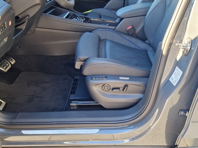 Volkswagen Tiguan DSG R-Line Style