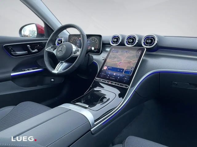 Mercedes-Benz C 200 AVANTGARDE Sedan