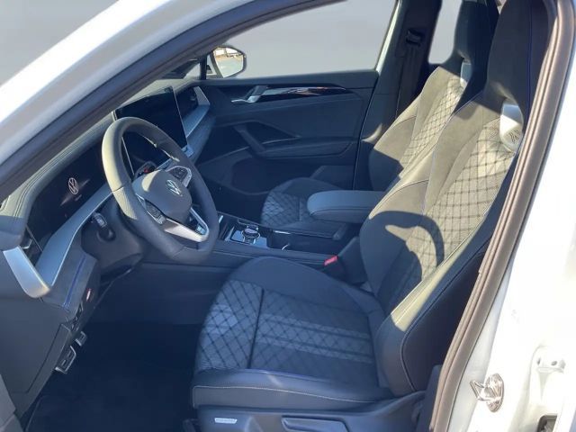 Volkswagen Tayron 2.0 TDI 4Motion DSG R-Line