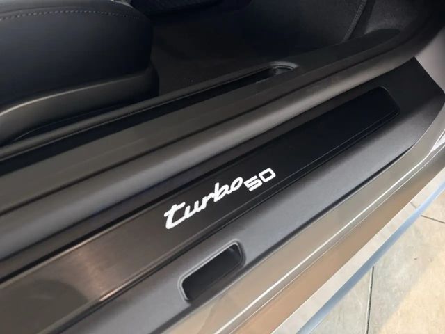 Porsche 992 Coupé Turbo