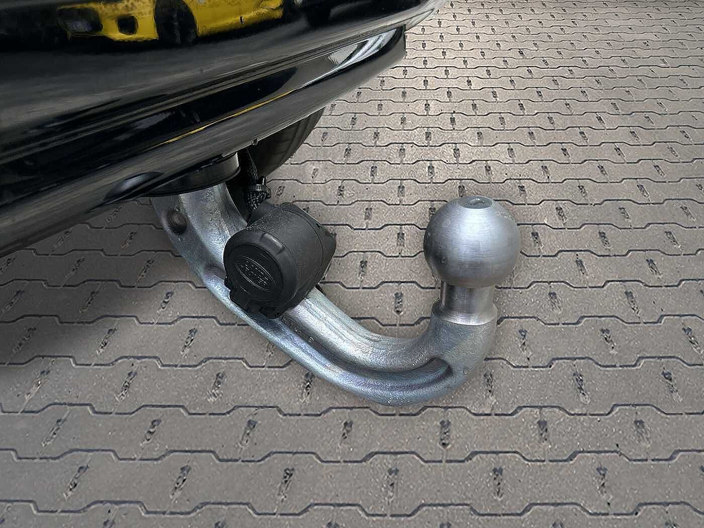 Land Rover Defender 110 Dynamic HSE