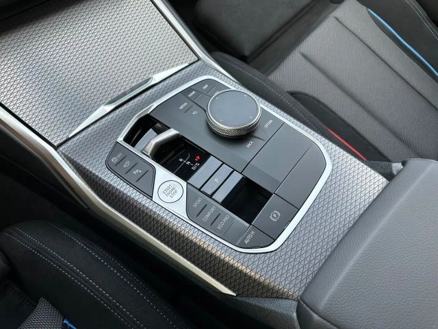 BMW 330 330d M-Sport Touring xDrive