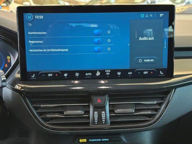 Ford Focus ST Line Wagon