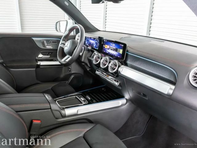 Mercedes-Benz EQB 300 4MATIC AMG Line