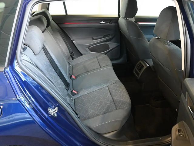 Volkswagen Golf DSG Life Variant