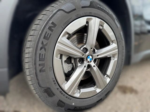 BMW X1 20dxA SPORTSITZ+NAVI+LED+SLI+SHZ+LHZ+BT+APPLE