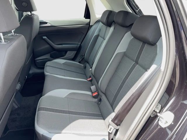 Volkswagen Polo 1.0 TSI DSG Style