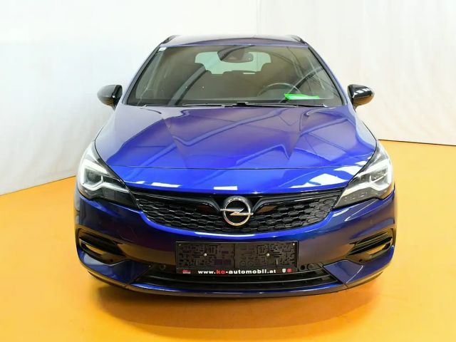 Opel Astra Ultimate