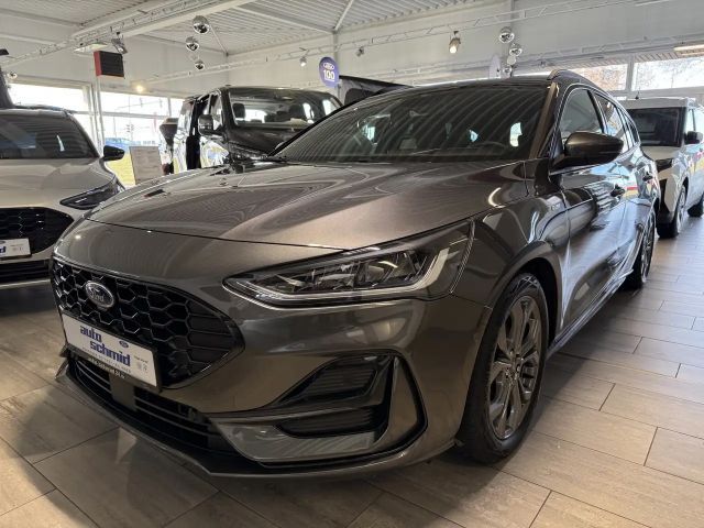 Ford Focus ST Line Wagon