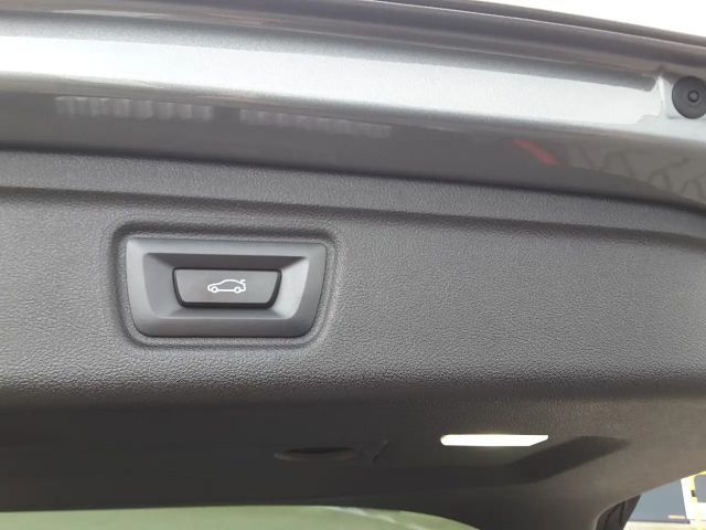 BMW 318 318i M-Sport Touring