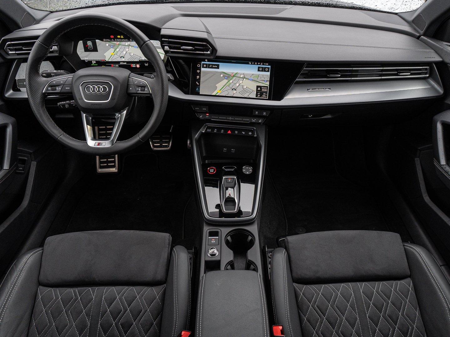 Audi S3 Quattro S-Tronic Sedan Sportback