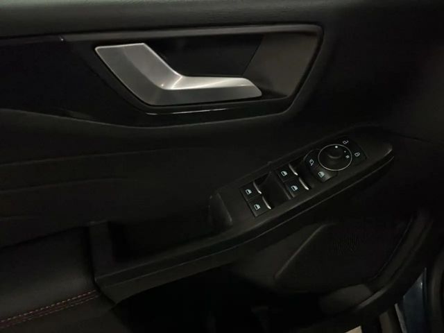 Ford Kuga Plug in Hybrid ST Line X