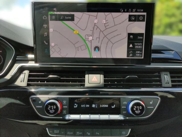 Audi RS4 Avant Quattro