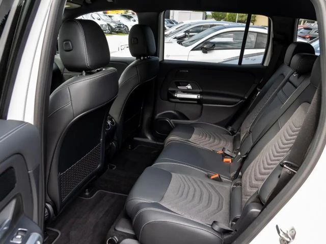 Mercedes-Benz EQB 300 4MATIC Progressive