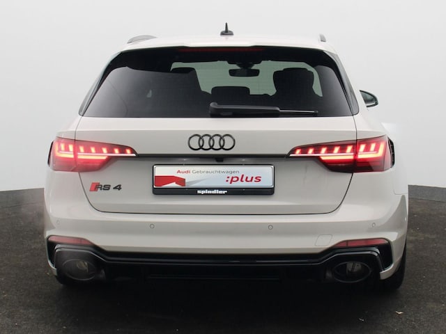 Audi RS4 Avant Quattro