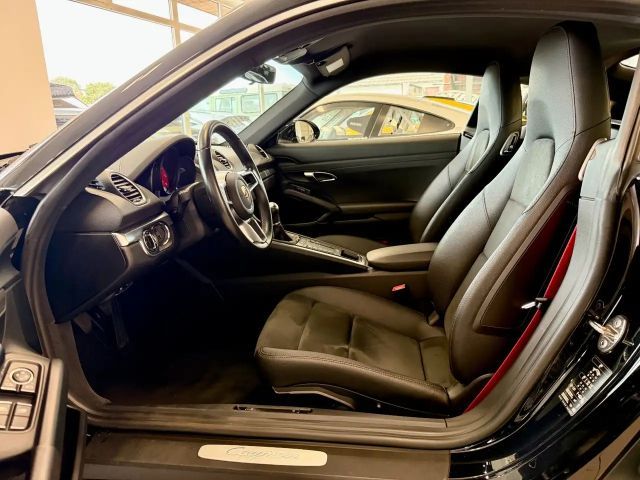 Porsche Cayman 718 Coupé