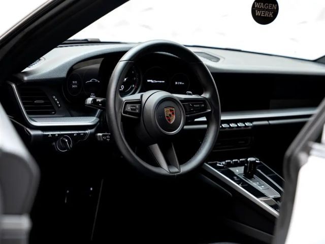 Porsche 992 Carrera Coupé