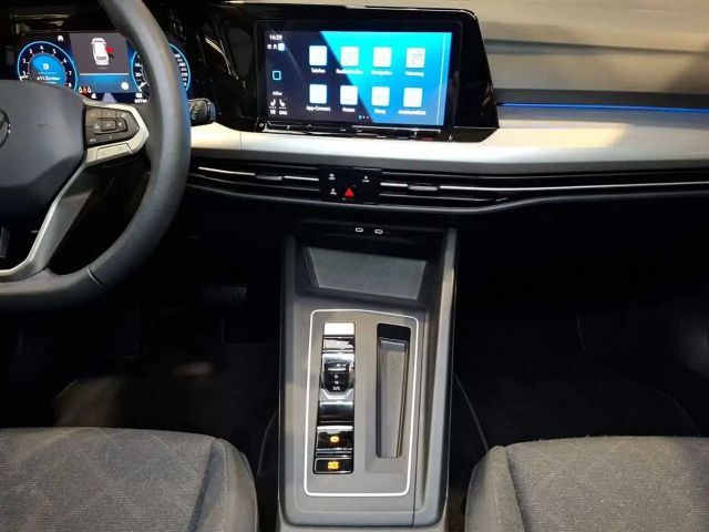 Volkswagen Golf 1.5 eTSI DSG Life