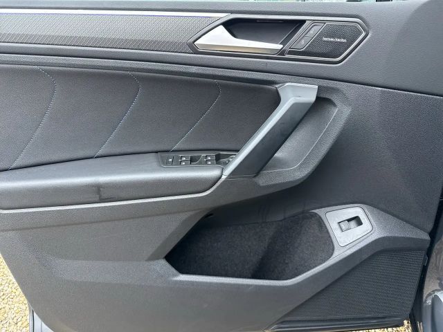 Volkswagen Tiguan R / R-Performance / Akrapovice