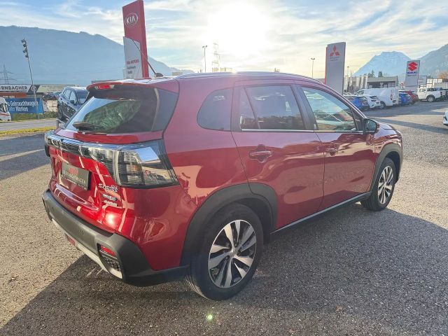 Suzuki S-Cross Hybrid