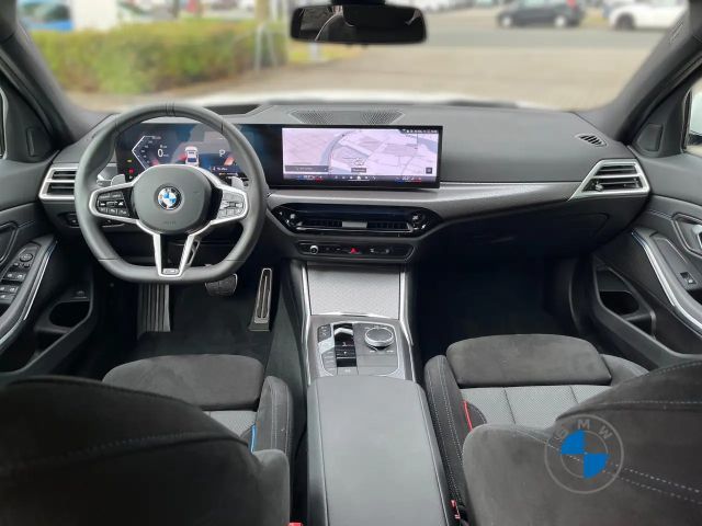 BMW 320 320d M-Sport Sedan