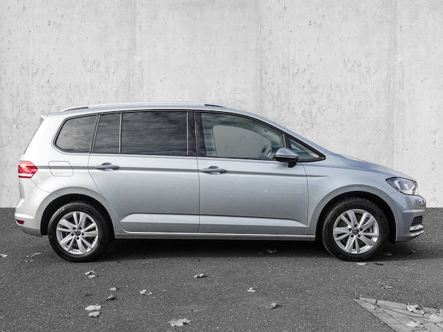 Volkswagen Touran 1.5 TSI DSG