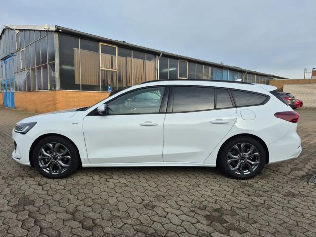 Ford Focus ST Line Wagon