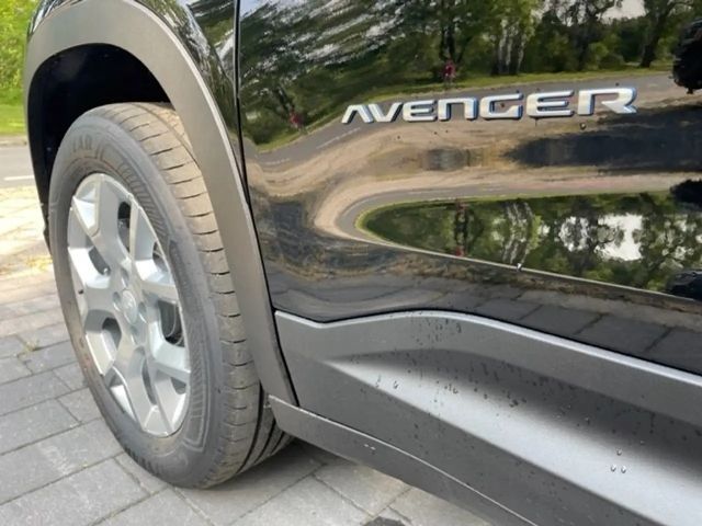 Jeep Avenger Altitude Full-Electric