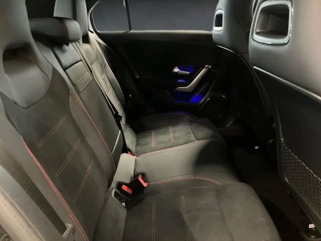 Mercedes-Benz A 200 AMG Line