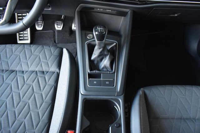 Volkswagen Golf Golf 8 ENERGY 1,5 l TSI NAVI LED KAMERA Klima