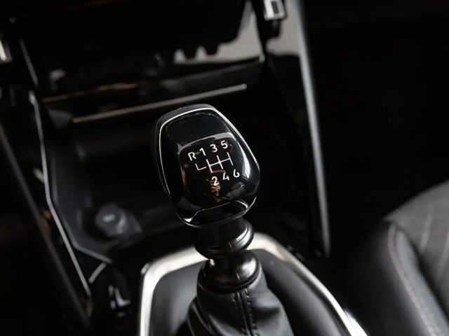 Peugeot 2008 Allure Pack PureTech