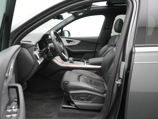 Audi Q7 50 TDI Quattro S-Line