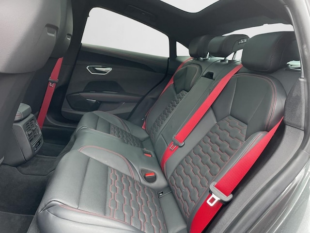 Audi RS e-tron GT Quattro