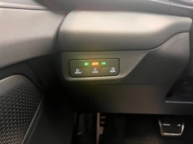 Cupra Terramar 1.5 e-Hybrid