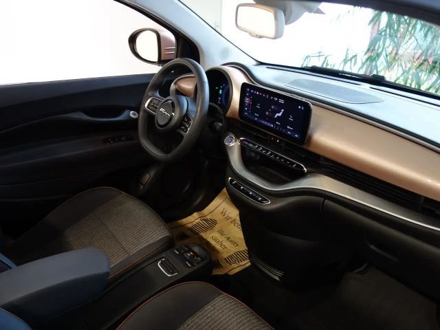 Fiat 500C Elektro 42 kWh CABRIO *SHZ *CARPLAY *MWST