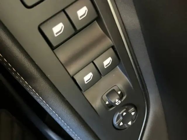 Peugeot 3008 1.2 Fin. ab 2,99% Parkpilot,Sitzheizung