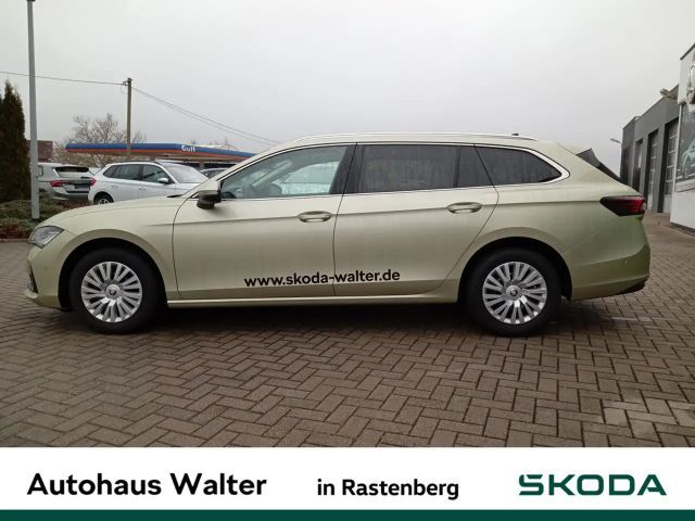 Skoda Superb 2.0 TDI Combi Selection